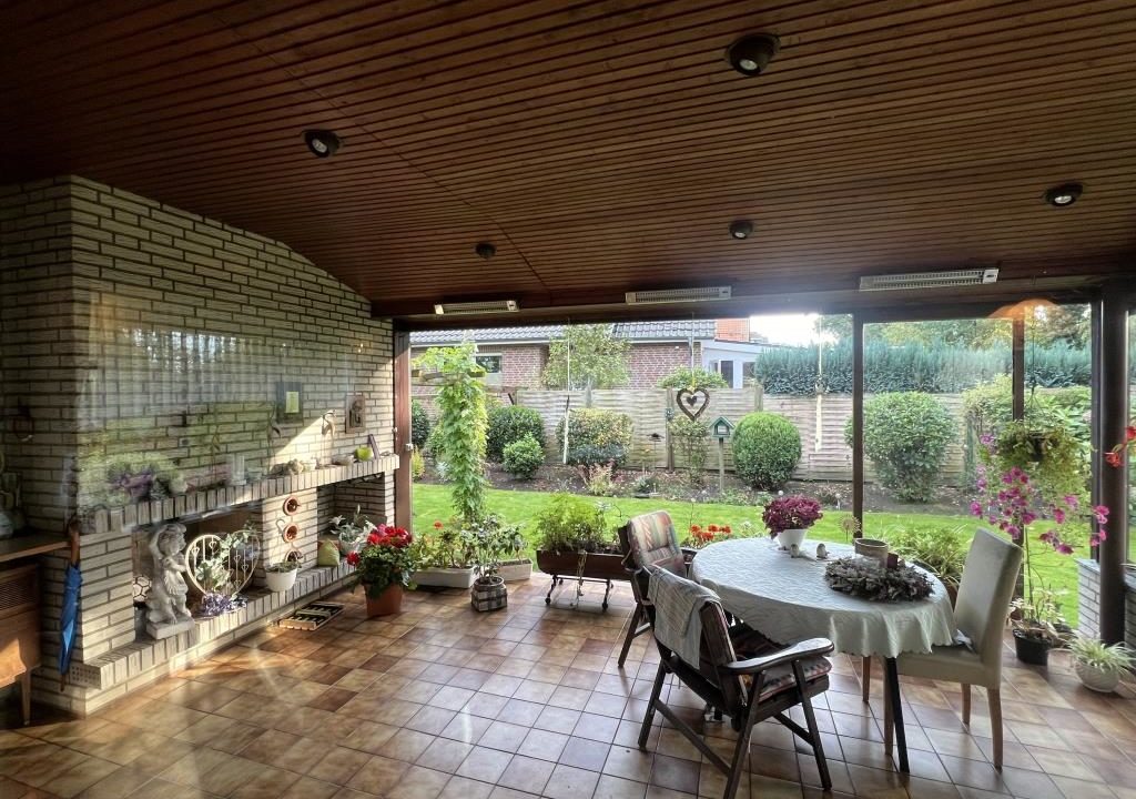 Wintergarten_mit_Kamin