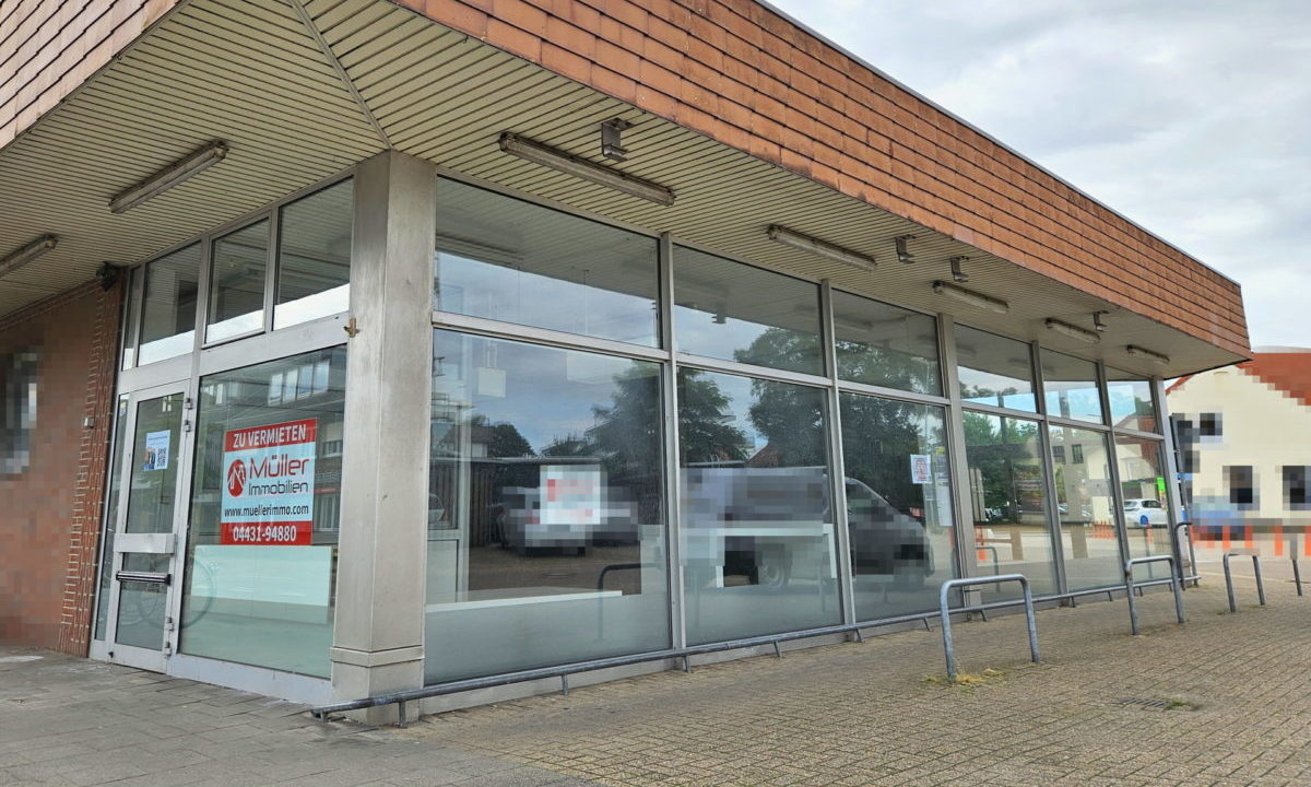 Ansicht Vordereingang und Seite