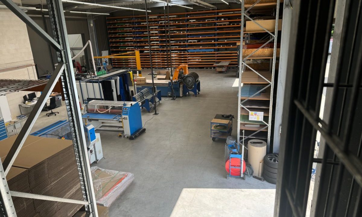 Halle 2