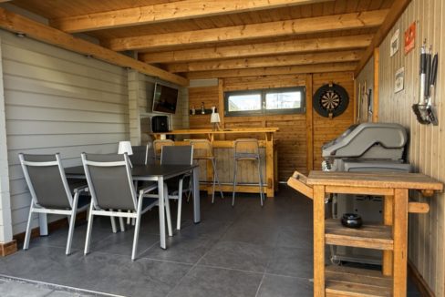 überdachte Terrasse/Theke