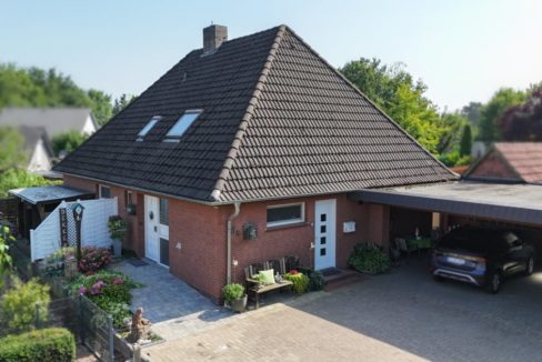 2hintere Gebäude